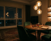 تفکیک زون غذاخوری با چراغ‌های آویز دکوراتیو به روش نور محلی (Local Lighting)